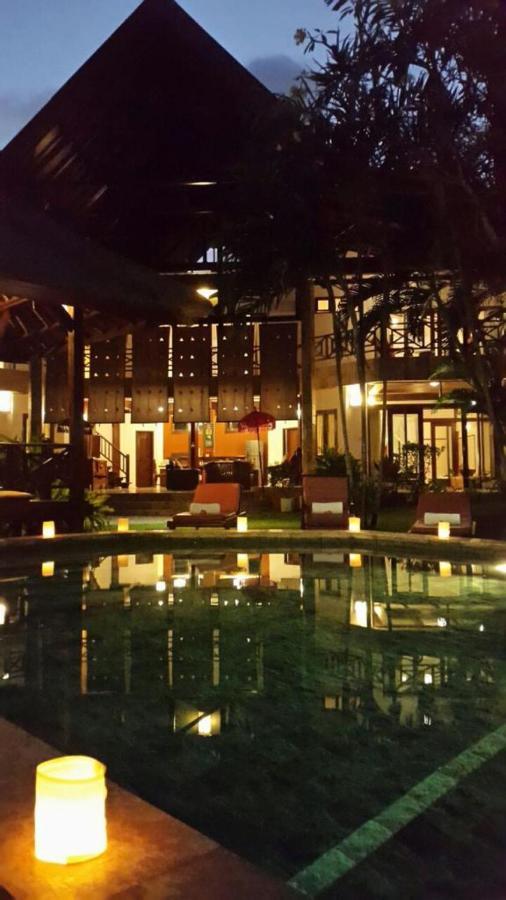 New Daria Villas Seminyak Exteriör bild