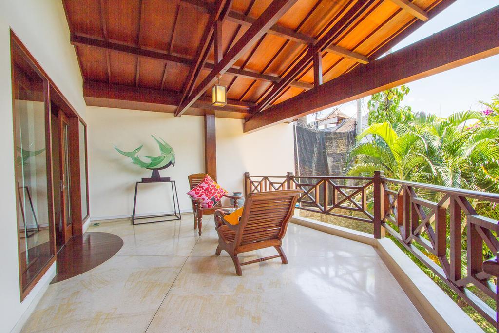 New Daria Villas Seminyak Exteriör bild